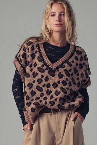 Oversized Leopard Vest
