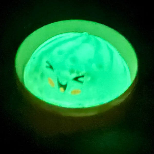 Mini Glow in the Dark Dumpling Squishy - Factory Sealed