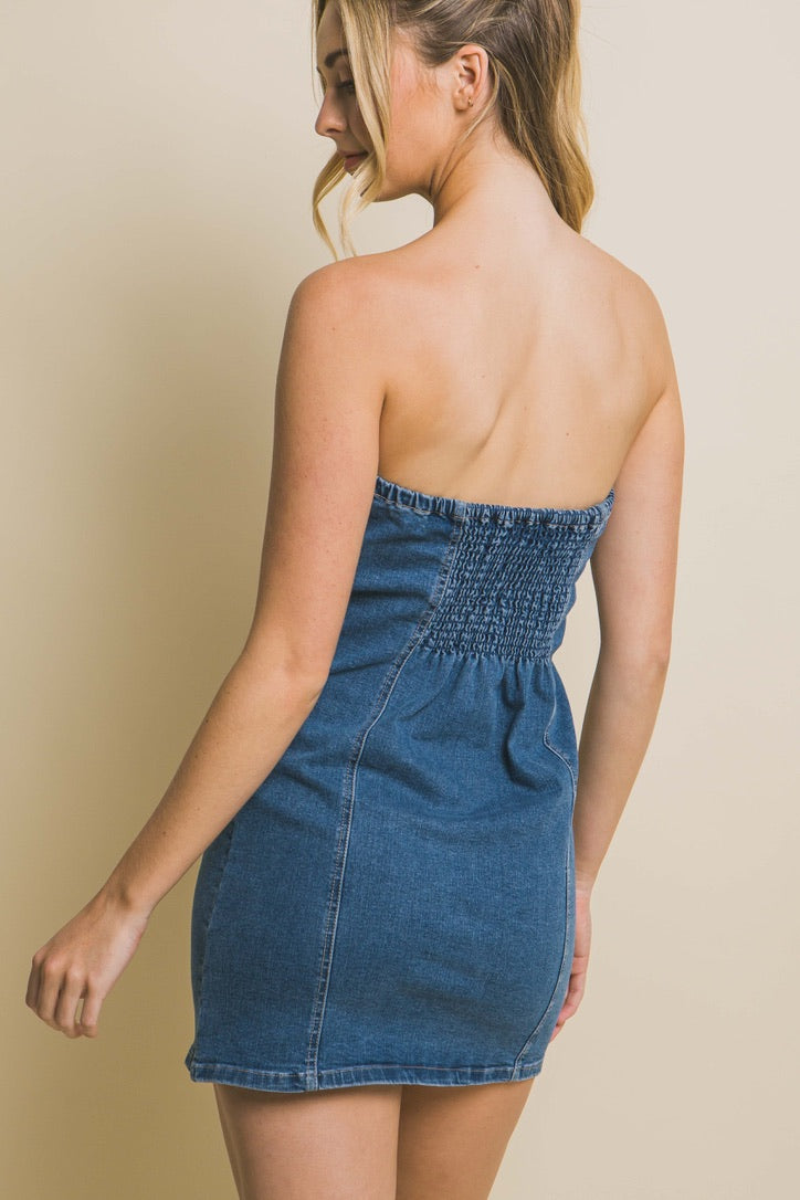 Pretty Little Things Denim Dress Large Pretty Little Things Denim Dress Large