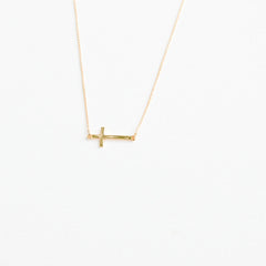 Lux Necklace - Cross
