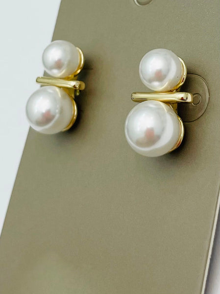 Double Pearl Stud Earrings