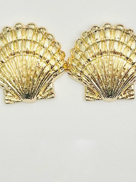 Classic Shell Earrings - Gold and Silver
