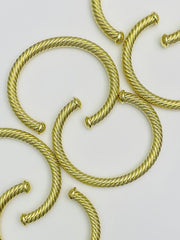 Simple Cable Bracelet