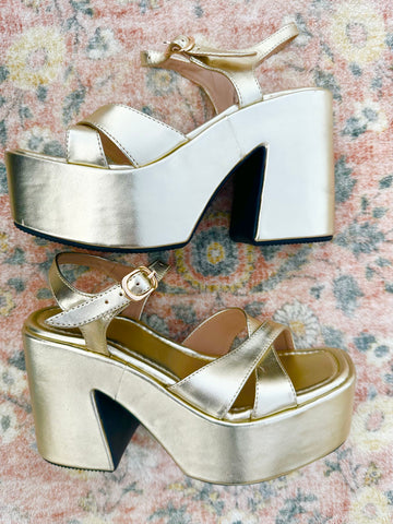 Savannah Sandals In Rose Gold