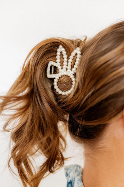 Paris Pearl Bunny Hair Clip