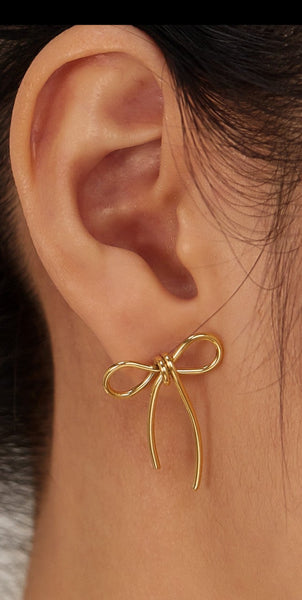 Chic Bow Earrings