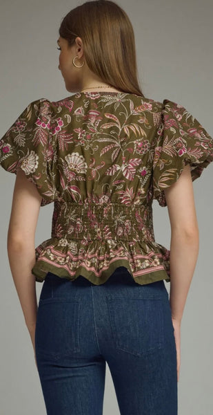 Marilyn in Flowers Top