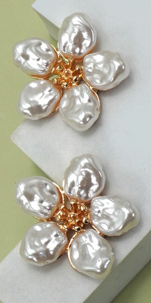 Vintage Bold Pearl Flower Stud Earrings