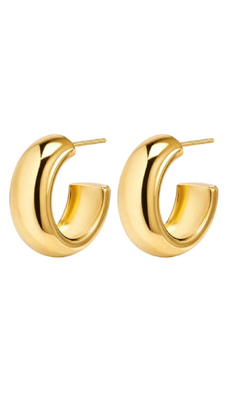 Ellie Vail Cosa Medium Hoop Earring