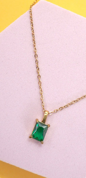 Yarbo Stone Necklace - 2 Colors