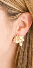 Gold Elephant Intaglio Earrings with Handset Genuine Freshwater Pearl