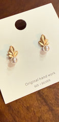 Elegant Leaf Design Pearl Drop Earrings