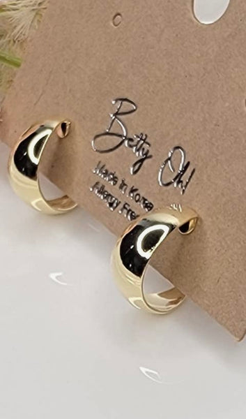 Lexi Mini Gold Hoops