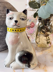 Vintage-Inspired Stoneware Cat Vase