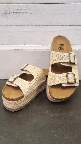 Steven Madden Traveler Sneaker