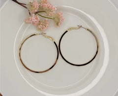 Classic Gold Betty Hoops
