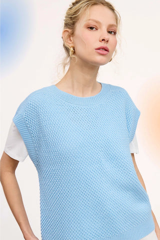 Avenue Color Vest - 2 Colors