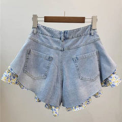 Pastures of Daisies Shorts