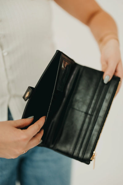 Essentials Carry All Wallet - 3 Colors