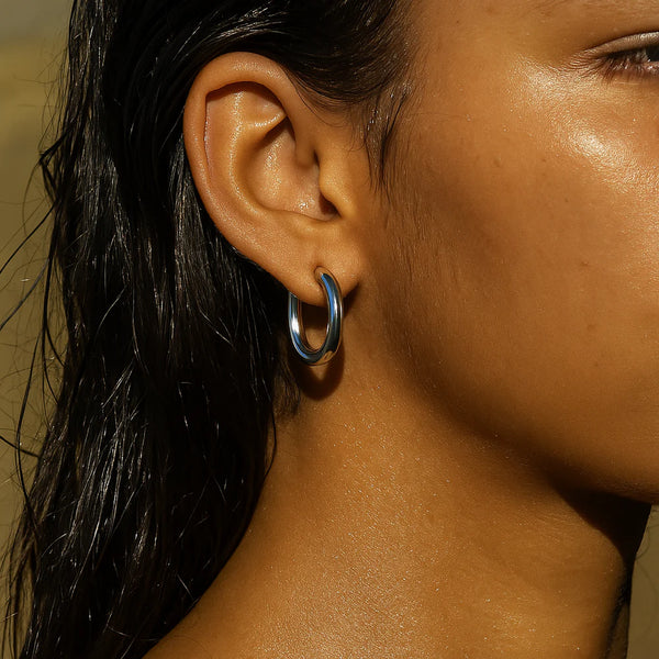 Ellie Vail Flora Medium Hoop Earring - Silver