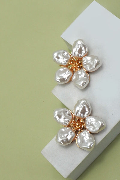 Vintage Bold Pearl Flower Stud Earrings