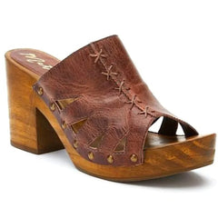 Matisse Kara Clog Sandal