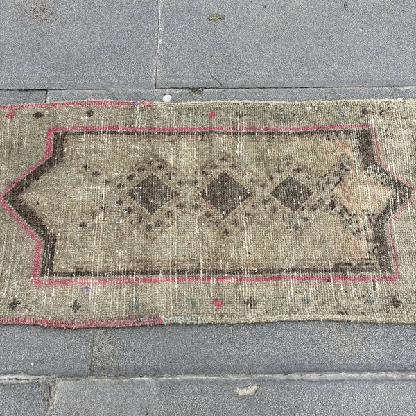 Antique Turkish Rug - Oushak Beige and Red