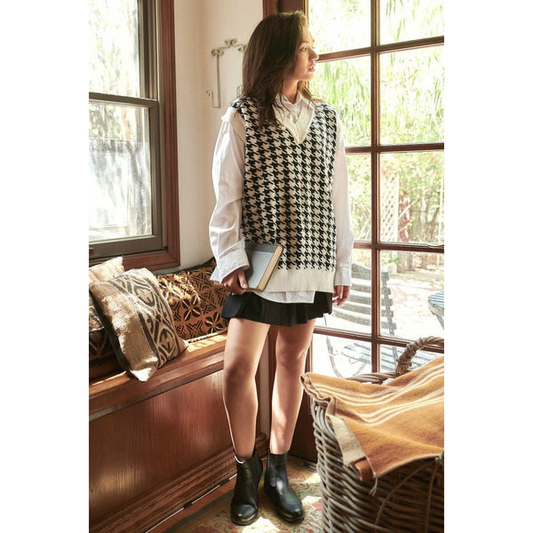 Houndstooth Sweater Vest