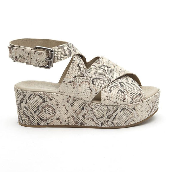 Matisse Runaway Platform Sandal