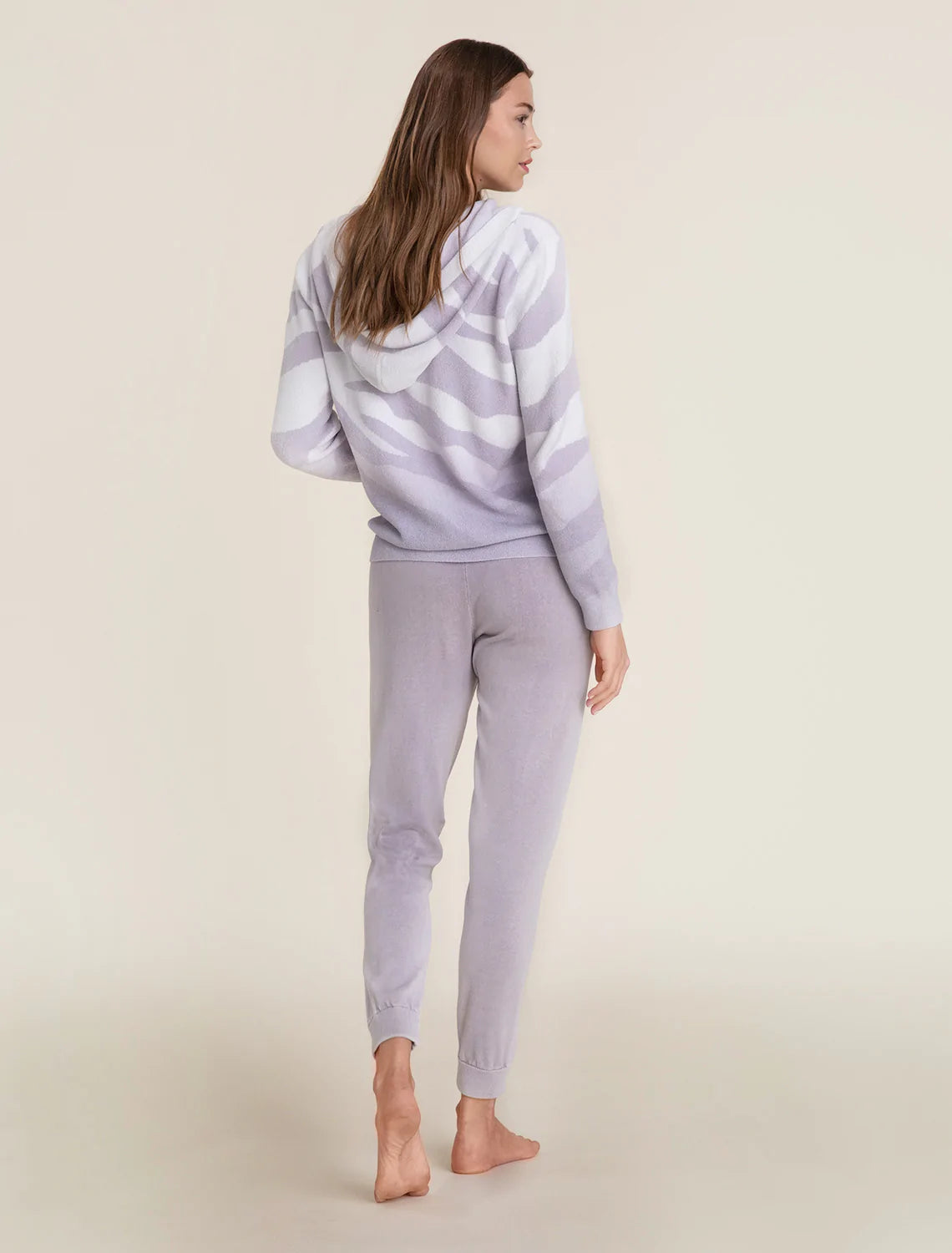 Barefoot dreams hotsell cozychic hoodie